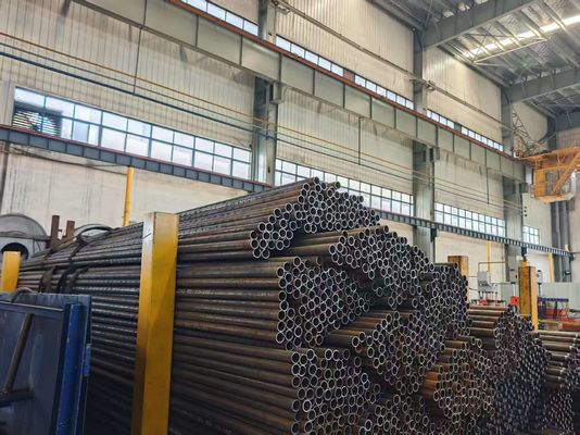لوله های دیگ بخار فولادی کربنی بدون درز سفارشی برای دیگهای بخار فشار بالا