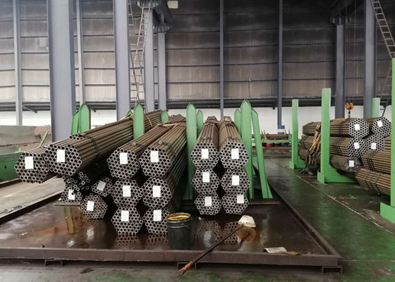 A192 SA192SMLS لوله های فولادی دیگ بخار / لوله های بدون درز شکل مقطع گرد