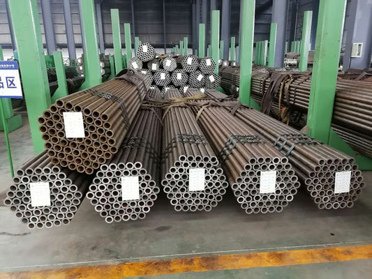 A192 SA192SMLS لوله های فولادی دیگ بخار / لوله های بدون درز شکل مقطع گرد