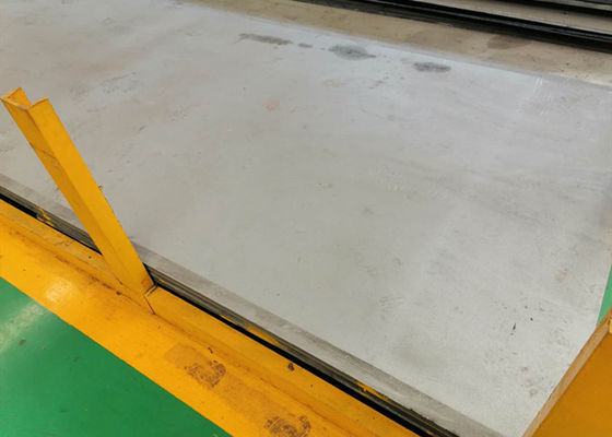 ورق فولادی نورد گرم 410S 304 NO 1 شکاف لبه ESS TISCO ZPSS 1500 X 6000